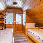 Kulma-alpit A Paritalon Ylaek By Interhome Casa de Férias Hyrynsalmi
