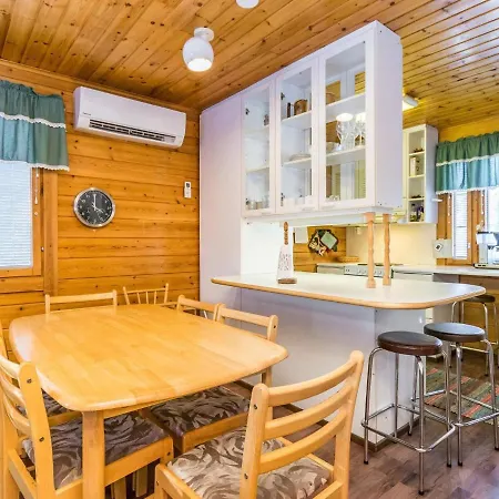 Kulma-alpit A Paritalon Ylaek By Interhome Holiday home *